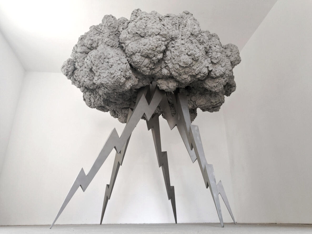 EVENT_HORIZON_STOYAN_DECHEV_LAVINIA_DINIZ_FREITAS_FRIEZE_SCULPTURE_APERTOARTS_LAVINIDINIZFREITAS_FRIEZE