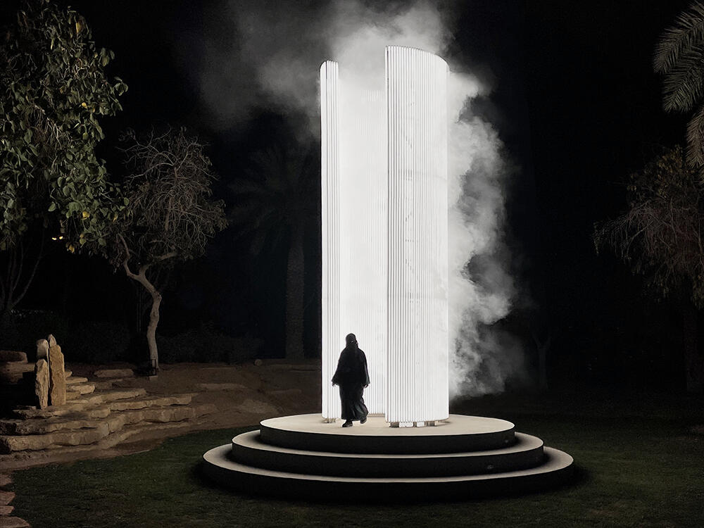 BEACON_KAROLINA_HALATEK_LAVINIA_DINIZ_FREITAS_LAVINIAFREITAS_CURATOR