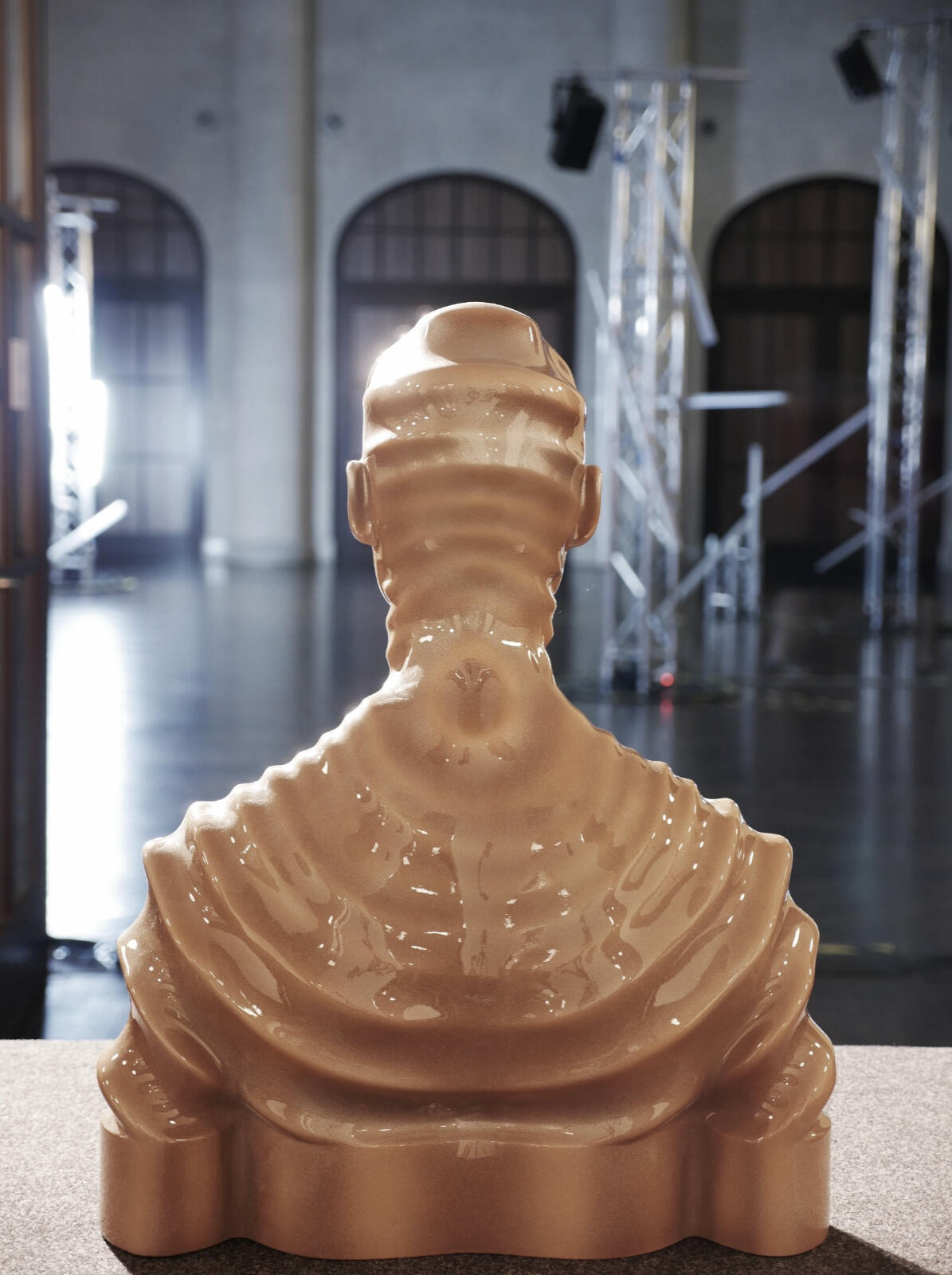 FLOATING_PRESENCE_BerlinerKunstsommer_Amir_Fattal